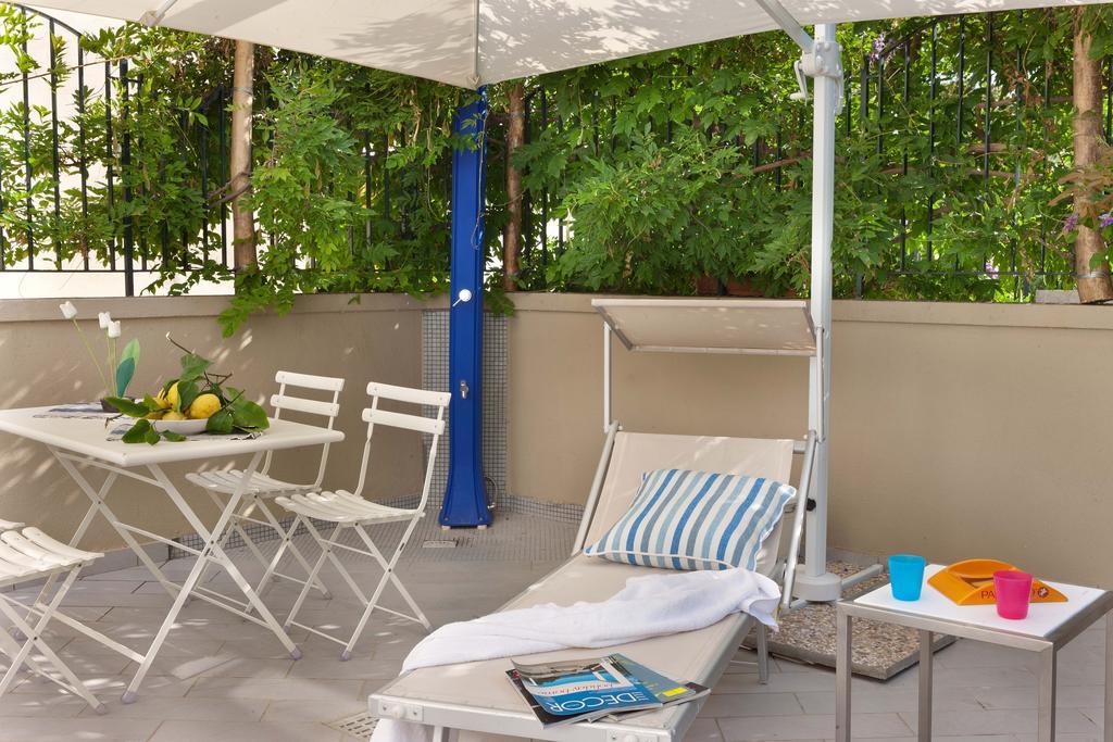 Sorrento Central Flat Quarto foto